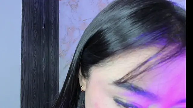 Snapshot of Eva_cutte chatting on June 21, 2026, 12:22 pm Eva cutte online show from June 21, 2026, 12:22 pm