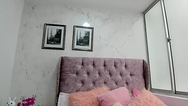 Maddy Mills online show from March 15, 2026, 4:03 pm