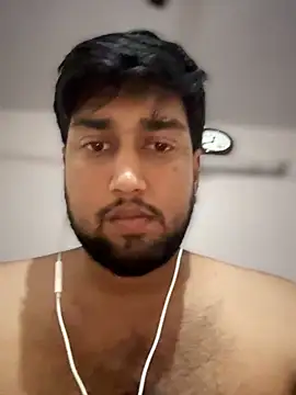 Snapshot of aka_big chatting on November 17, 2025, 6:01 pm aka big online show from November 17, 2025, 6:01 pm