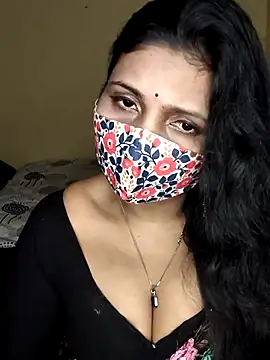 Hotty Sonali online show from December 3, 2025, 2:23 am