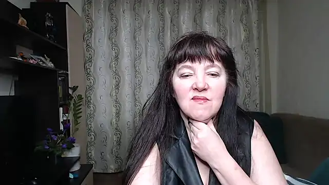 Illusionq online show from February 26, 2026, 5:07 am