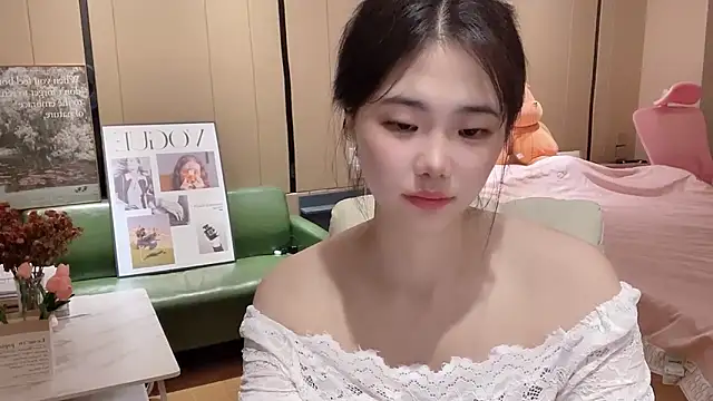 suki-1 online show from September 26, 2025, 8:32 am