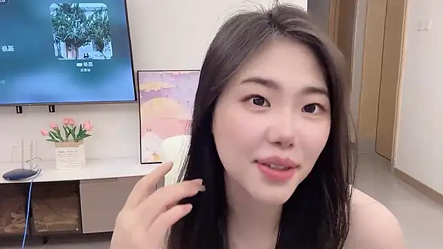 suki-1 online show from October 28, 2025, 8:13 am