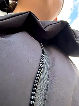 Snapshot of StephanieMur chatting on October 1, 2025, 5:45 am StephanieMur online show from October 1, 2025, 5:45 am