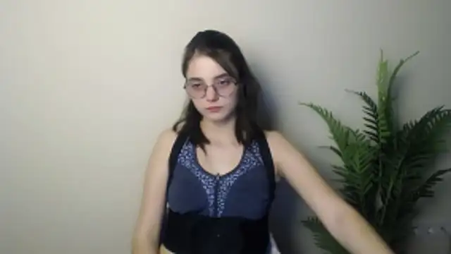 Sun Shine   online show from March 19, 2026, 7:14 pm