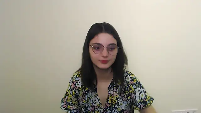 Sun Shine   online show from April 7, 2026, 9:38 pm