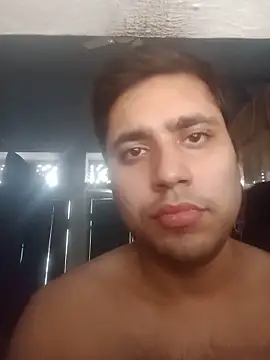 Snapshot of Desirock001 chatting on June 22, 2026, 2:17 am Desirock001 online show from June 22, 2026, 2:17 am