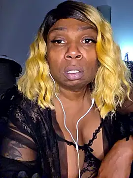 Snapshot of shecockts chatting on November 16, 2025, 9:30 pm shecockts online show from November 16, 2025, 9:30 pm