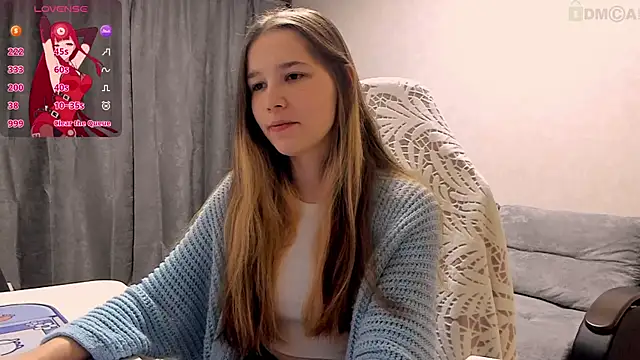 Snapshot of ValerieBubbles chatting on December 15, 2025, 9:42 pm ValerieBubbles online show from December 15, 2025, 9:42 pm