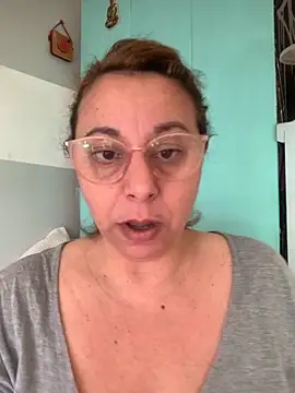 LupeLok online show from October 29, 2025, 3:44 pm