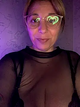 LupeLok online show from December 16, 2025, 11:42 pm