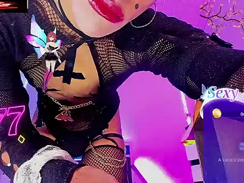 carolaayth online show from March 18, 2026, 4:41 pm