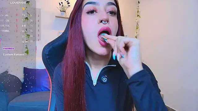 ViolethRosse online show from April 11, 2026, 2:08 am