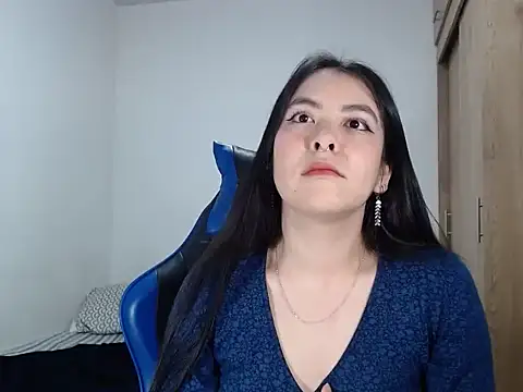 Snapshot of EloiseJun chatting on January 9, 2026, 3:57 am EloiseJun online show from January 9, 2026, 3:57 am