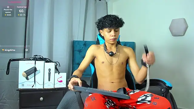 Snapshot of _taylor_black chatting on September 10, 2025, 1:26 am  taylor black online show from September 10, 2025, 1:26 am