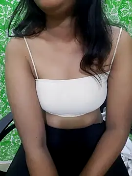 Snapshot of Monalisa670 chatting on October 16, 2025, 11:35 pm Monalisa670 online show from October 16, 2025, 11:35 pm