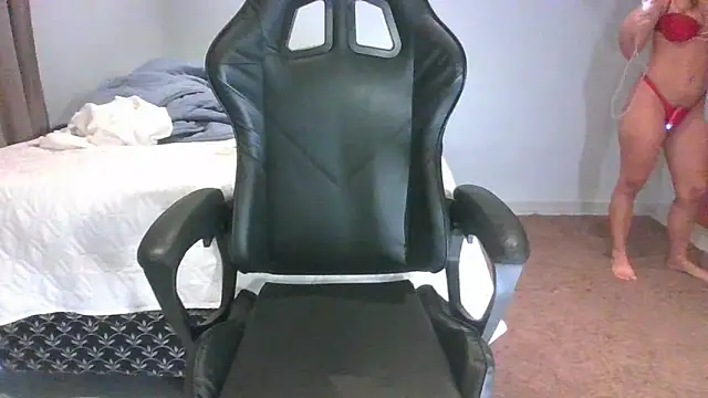 Mayalorenz online show from November 27, 2025, 3:40 am