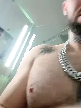 Barber33zk online show from November 8, 2025, 6:39 am