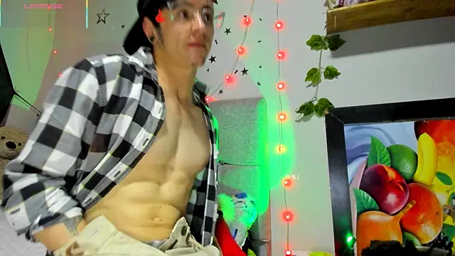 puepleholly online show from January 9, 2026, 1:56 am