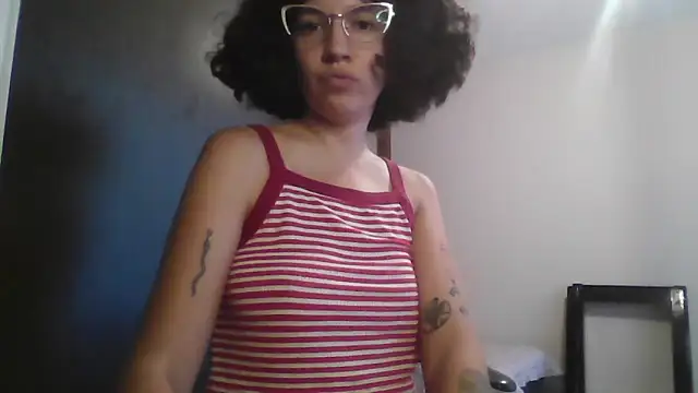 Snapshot of loliporomero chatting on March 1, 2026, 10:32 pm loliporomero online show from March 1, 2026, 10:32 pm