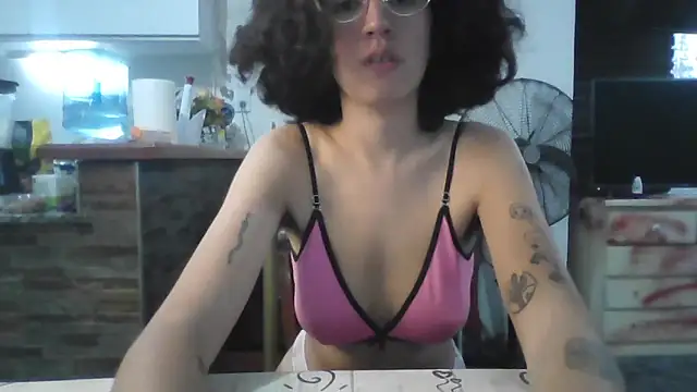 loliporomero online show from October 27, 2025, 2:45 am