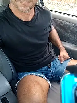 GreekGuyOutdoors online show from October 25, 2025, 2:39 pm