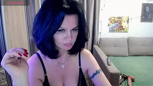CollenRodrigezz zz online show from June 26, 2026, 12:44 pm