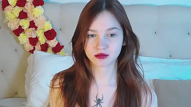 MichelleRoux online show from February 20, 2026, 6:32 pm