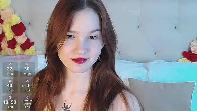 MichelleRoux online show from February 19, 2026, 8:39 pm