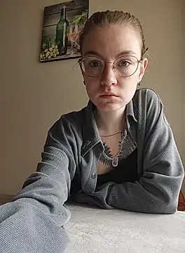 Snapshot of _arigins_ chatting on September 29, 2025, 8:43 am  arigins  online show from September 29, 2025, 8:43 am