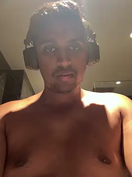 IndianguyinUK online show from December 1, 2025, 9:10 am