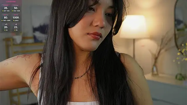 Snapshot of MoiraEger chatting on November 7, 2025, 4:11 pm MoiraEger online show from November 7, 2025, 4:11 pm