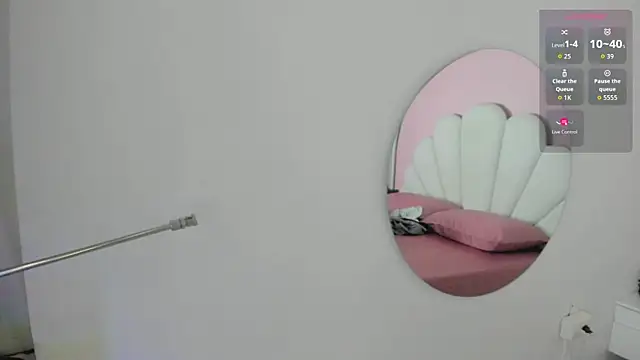 hinata dolly online show from March 14, 2026, 10:32 am