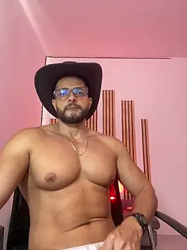 magnumchris online show from April 20, 2026, 7:26 pm