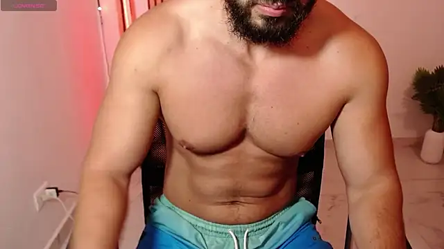 magnumchris online show from July 18, 2026, 2:25 pm
