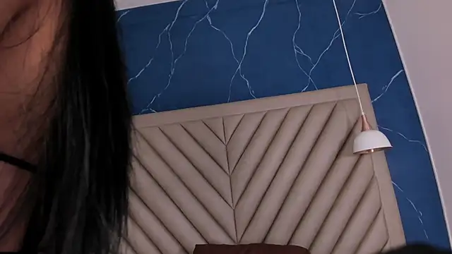 Snapshot of Ibbie_drastic chatting on November 8, 2025, 12:09 pm Ibbie drastic online show from November 8, 2025, 12:09 pm