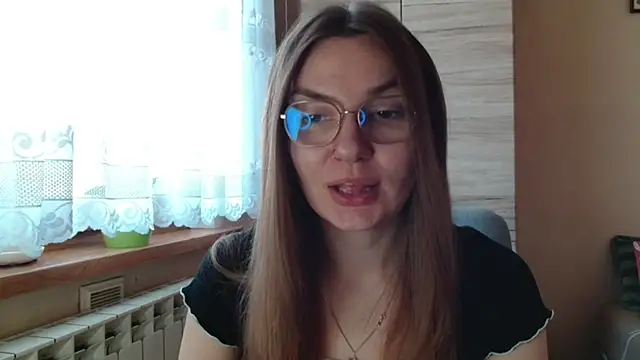 LooveELLYx online show from November 28, 2025, 7:30 am