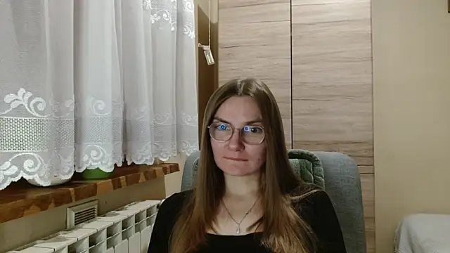 LooveELLYx online show from November 21, 2025, 5:28 am