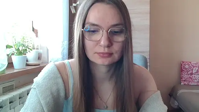 LooveELLYx online show from February 16, 2026, 7:29 am