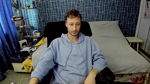 CuteBoy228 online show from May 11, 2026, 12:39 pm