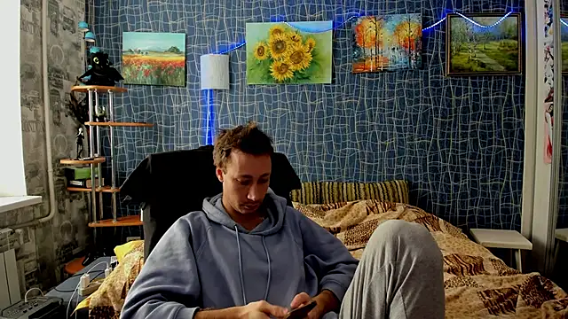 CuteBoy228 online show from December 22, 2025, 8:47 am