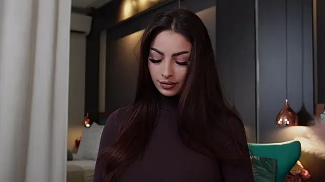 EmilyTrix online show from April 22, 2026, 11:00 pm