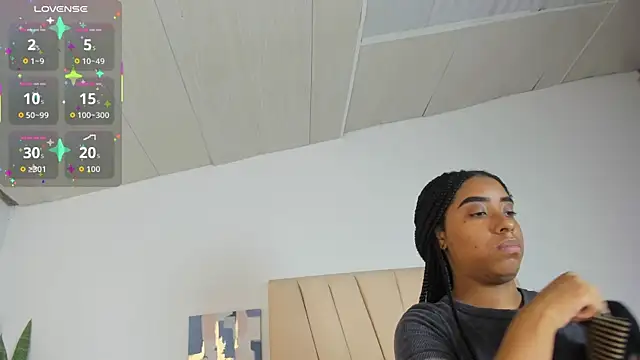 Snapshot of Sophia_Ebony chatting on September 29, 2025, 12:33 pm Sophia Ebony online show from September 29, 2025, 12:33 pm