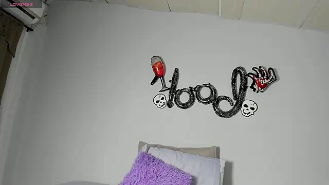 Snapshot of Sophia_Ebony chatting on October 31, 2025, 12:46 pm Sophia Ebony online show from October 31, 2025, 12:46 pm