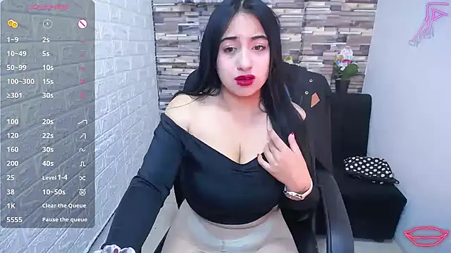 Snapshot of isabelsaenzxx chatting on September 30, 2025, 12:33 pm isabelsaenzxx online show from September 30, 2025, 12:33 pm