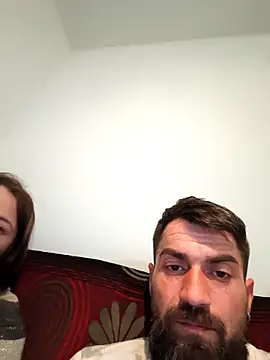 CleverPitzimitzi online show from May 5, 2026, 8:01 pm