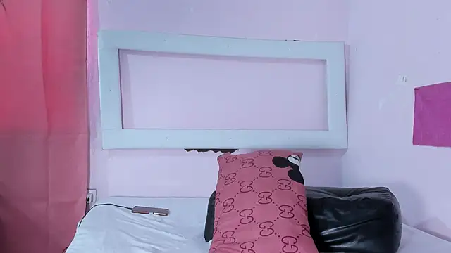 Snapshot of kethe_love_ chatting on November 28, 2025, 7:47 pm kethe love online show from November 28, 2025, 7:47 pm