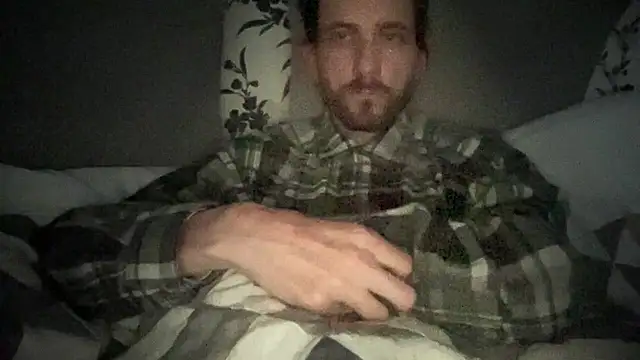 Big8inchUncutCock online show from May 18, 2026, 6:07 am