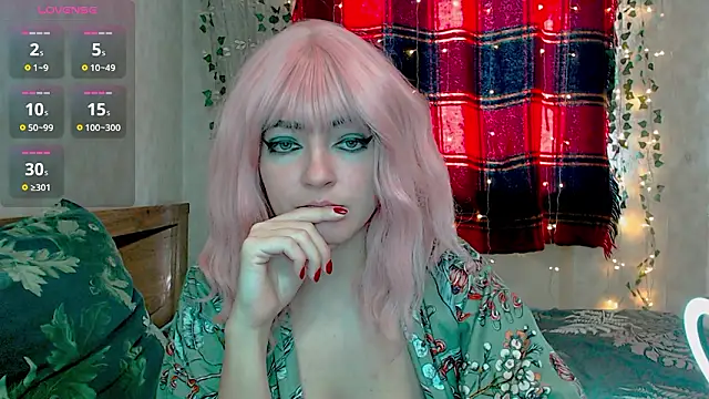 MagicPink online show from February 12, 2026, 10:04 am