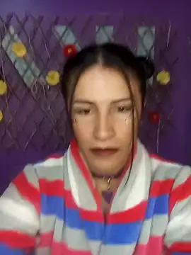 karinnahotdirty online show from September 18, 2025, 8:34 pm